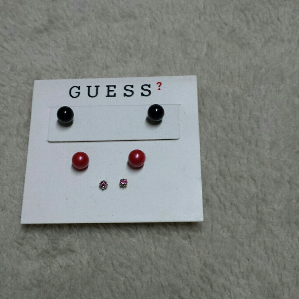 Set of 3 Guess Post Earings