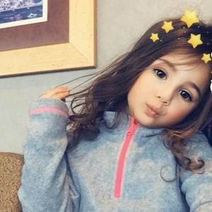 Meet your Posher, Jean