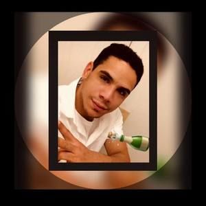 Meet your Posher, Carlos