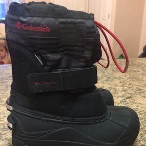 Boys Columbia snow boots