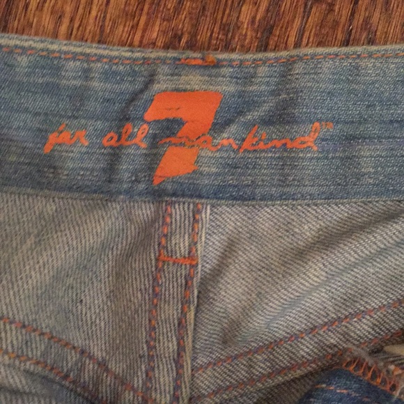 7 jeans with A pocket, size 24 - Picture 4 of 4