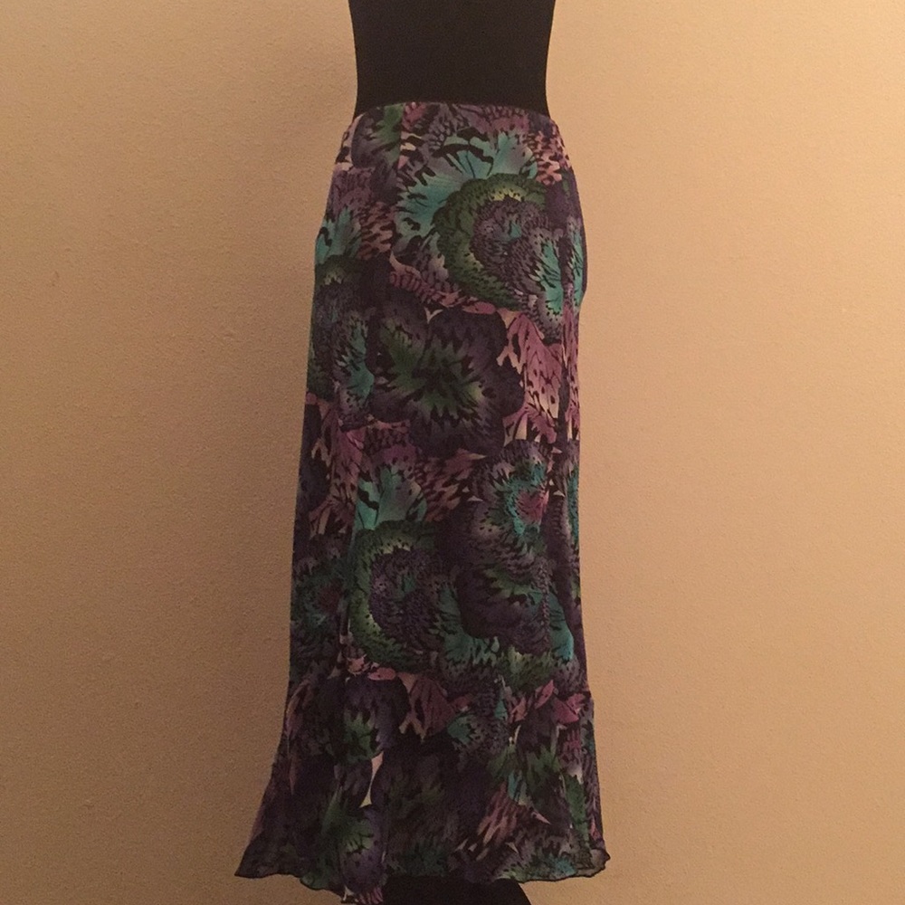 Butterfly print long skirt with flutter cut 🦋