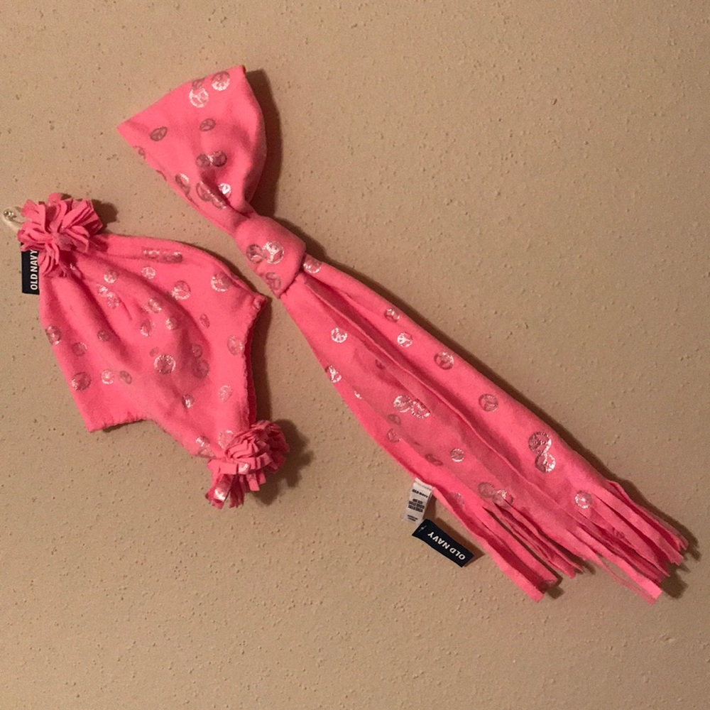 Child's hat and scarf set