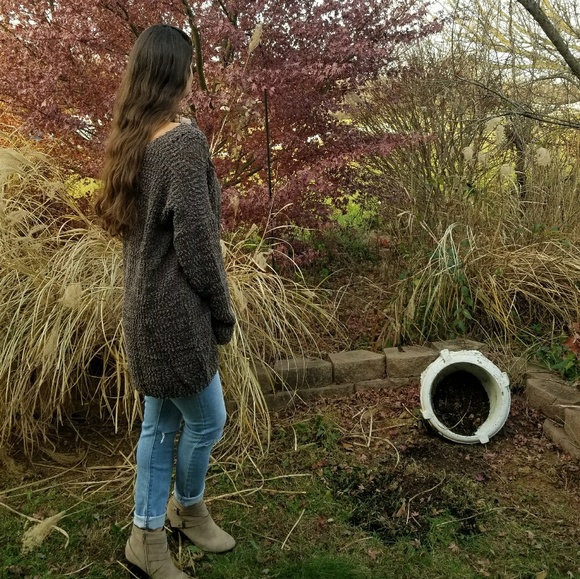 ▫️LAST▫️Oversized Distressed Sweater - Picture 4 of 8