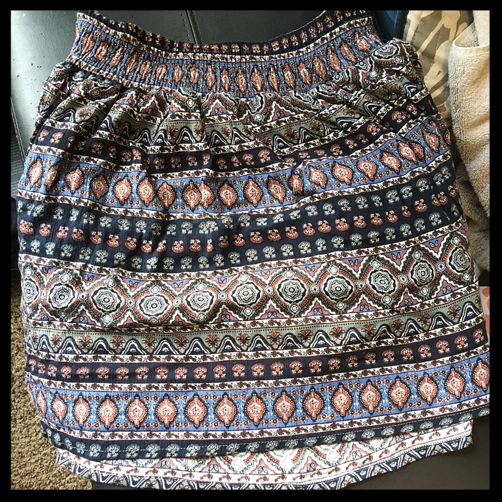 Gorgeous print skirt