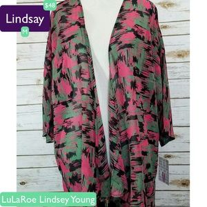 Medium LuLaRoe Lindsay