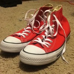Red chuck Taylor's