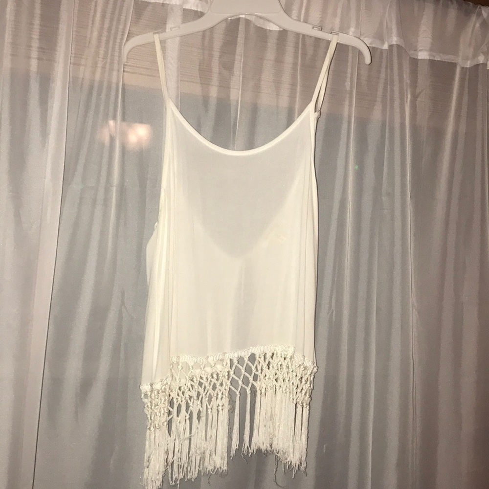 White fringe tank