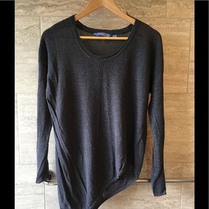 Linen asymmetrical sweater top.