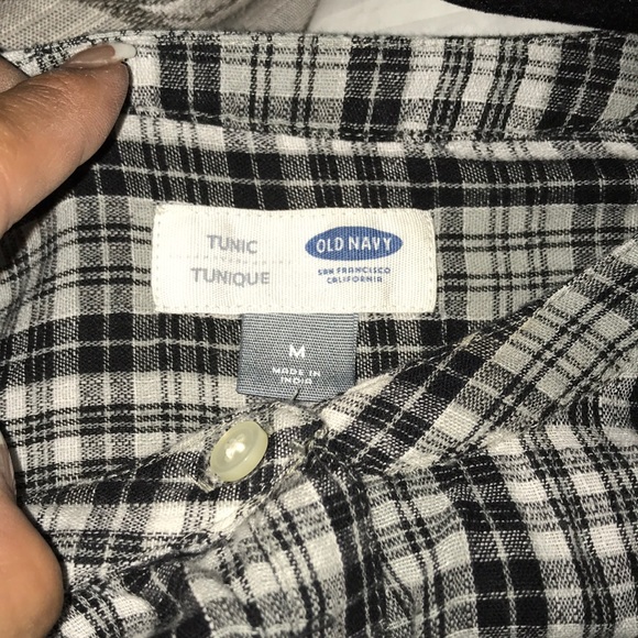 Old Navy Plaid Four Button Tunic - Picture 4 of 4
