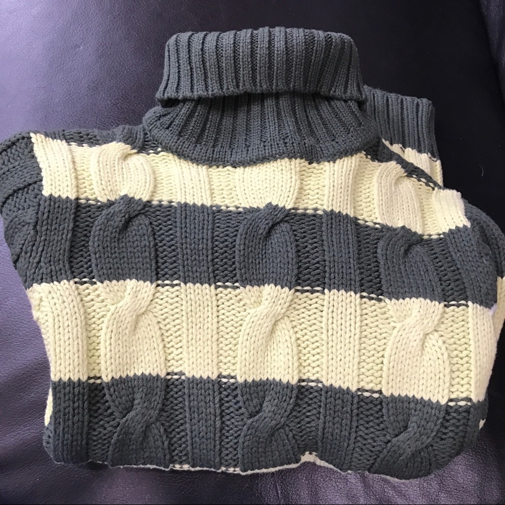 Girl sweater size 7/8