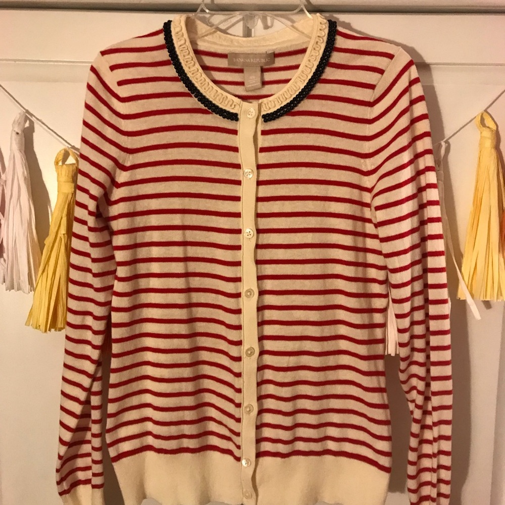 Betty Cooper-style cardigan