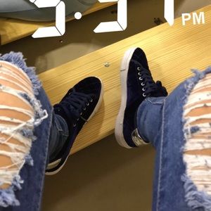 Meet your Posher, Diana