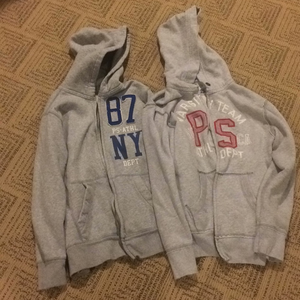 A bundle of 2 fleece hoodies