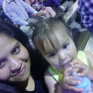 Meet your Posher, Yadira