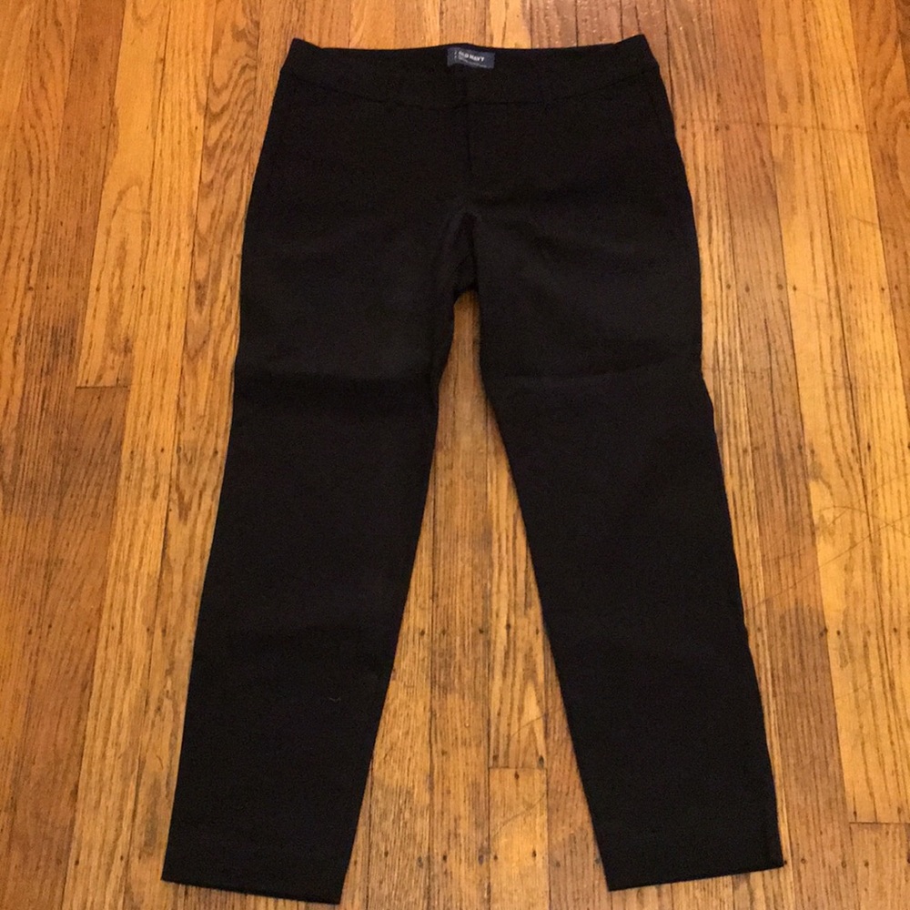 Old Navy Cropped Pants