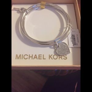 NWT Michael Kors Silver heart bangle bracelet