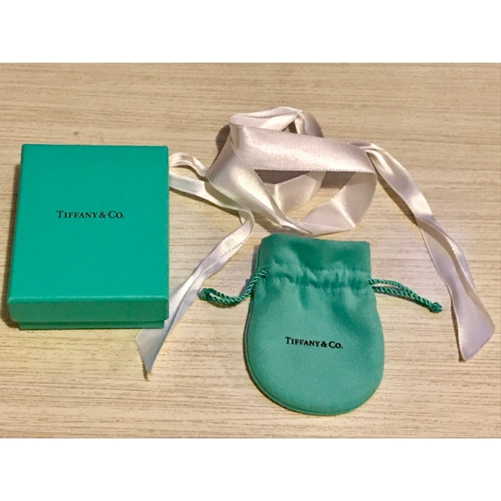 Tiffany & Co. box and pouch set