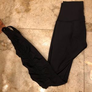 🛑 SOLD! LuluLemon Athletica High Waisted Yogas