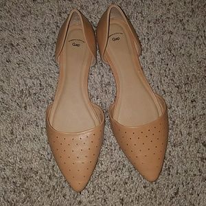 GAP size 10 flats