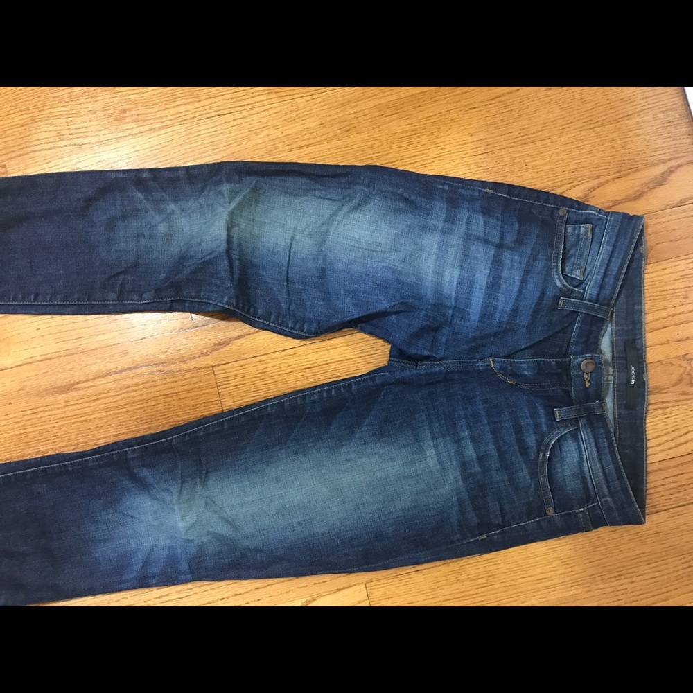 Joes jeans straight leg, hits at the ankle - Picture 4 of 6