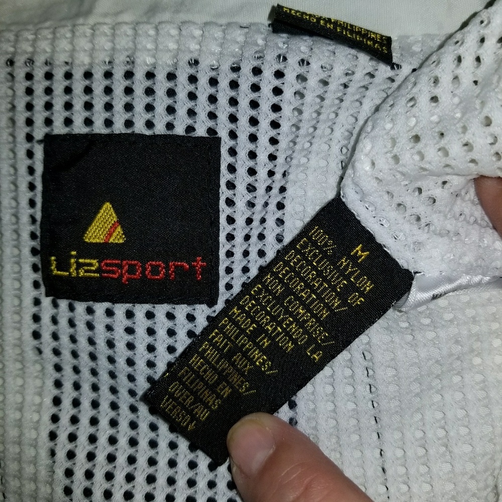 3 Piece Athleisure Sportswear - Picture 8 of 8