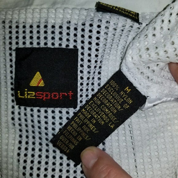 3 Piece Athleisure Sportswear - Picture 8 of 8