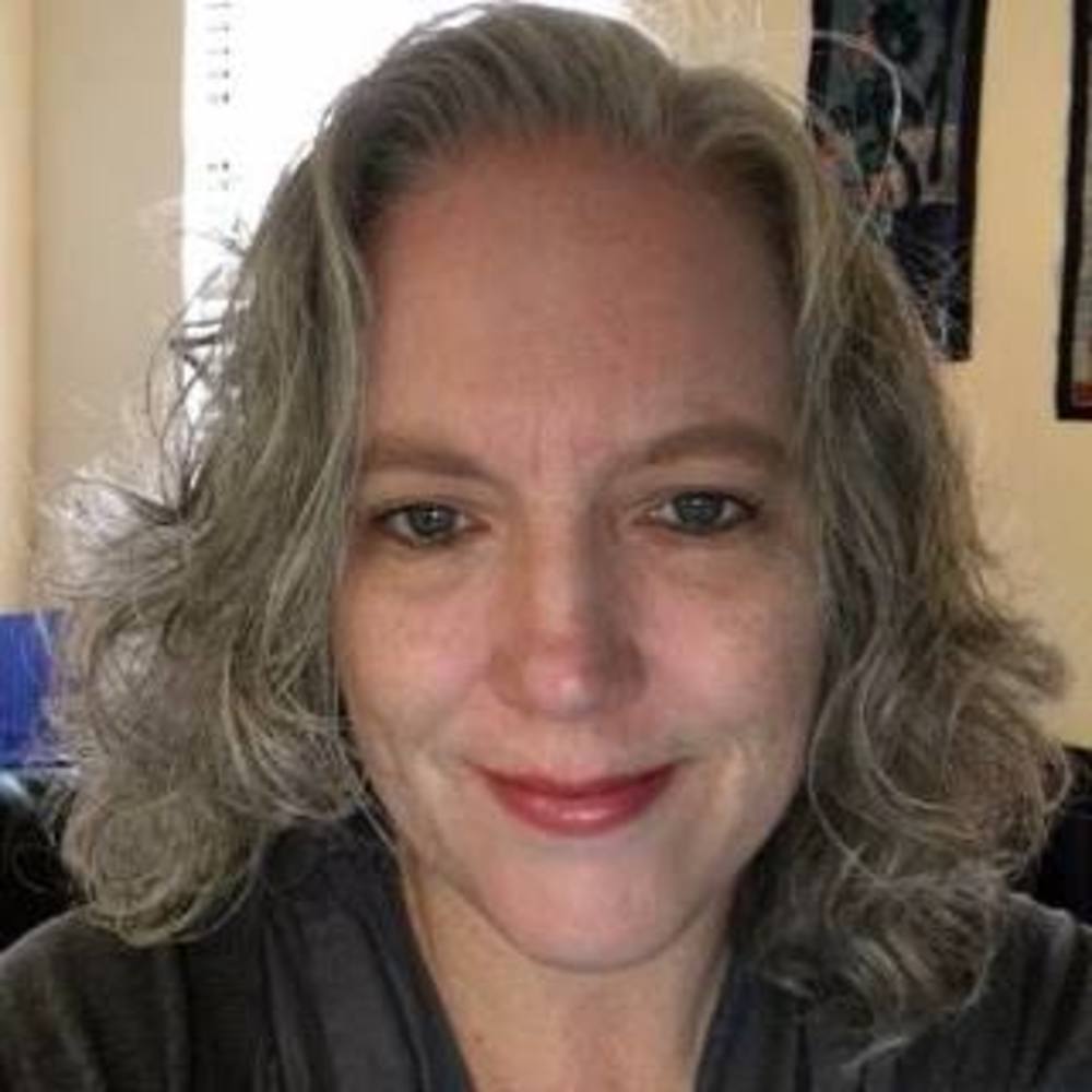Meet your Posher, Angie