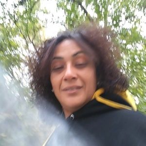 Meet your Posher, Damaris