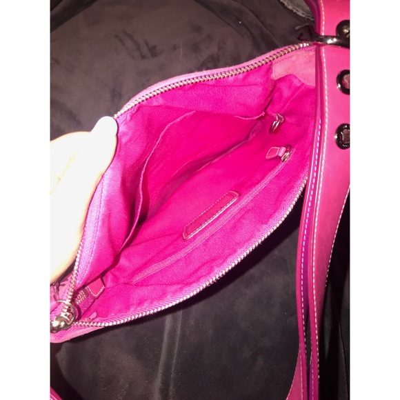 CYBER SALE‼️ NWOT Authentic Pink Coach Shoulderbag - Picture 3 of 4