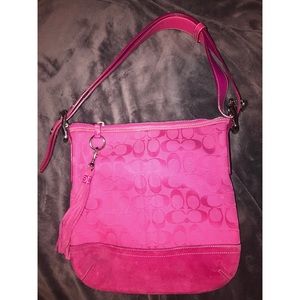 CYBER SALE‼️ NWOT Authentic Pink Coach Shoulderbag
