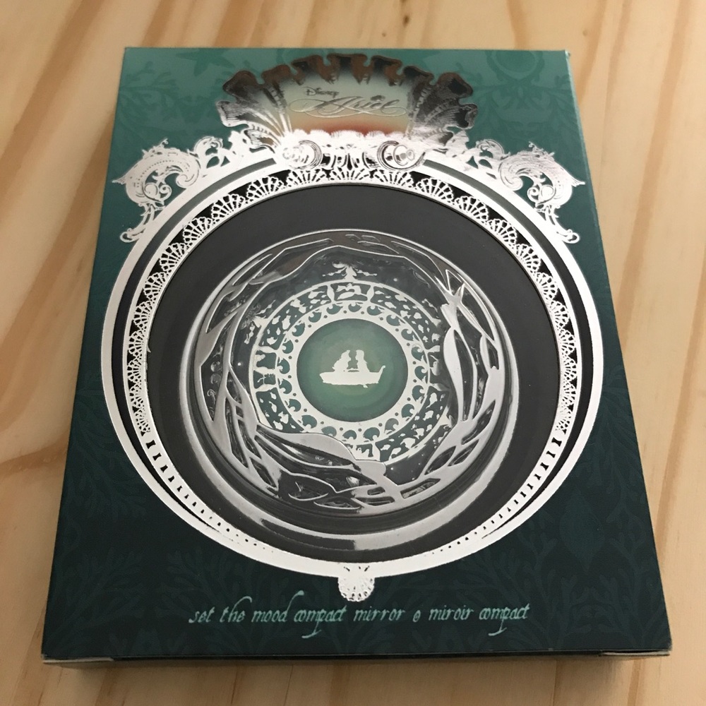 Sephora Disney The Little Mermaid Compact Mirror - Picture 2 of 3