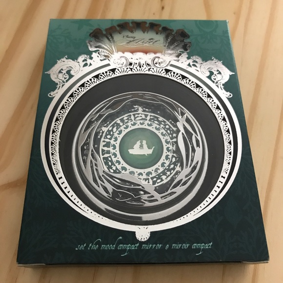 Sephora Disney The Little Mermaid Compact Mirror - Picture 2 of 3