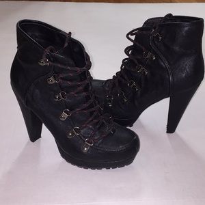 G by GUESS lace up combat boot.