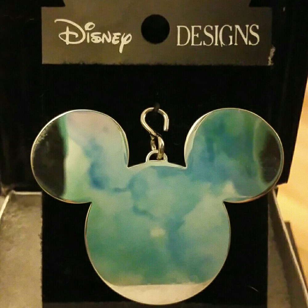 Disney Charm/Pendant - Picture 1 of 2