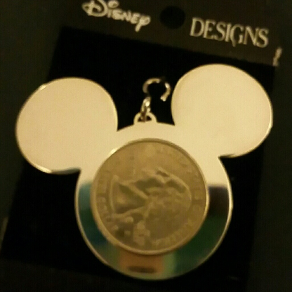 Disney Charm/Pendant - Picture 2 of 2