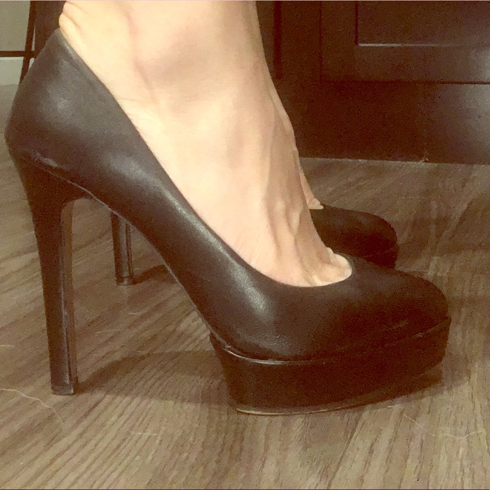 Vince Camuto stiletto pump