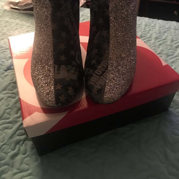 Booties - Picture 3 of 6