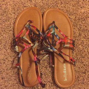 Kelly & Katie Sandal