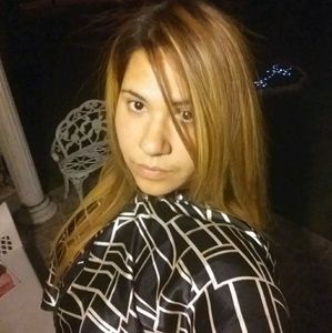 Meet your Posher, Jillian