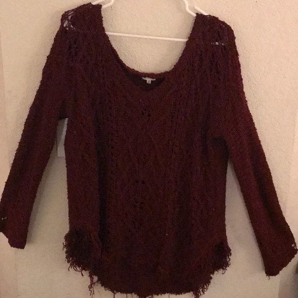 Red sweater - Picture 1 of 3