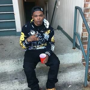 Meet your Posher, Ebony