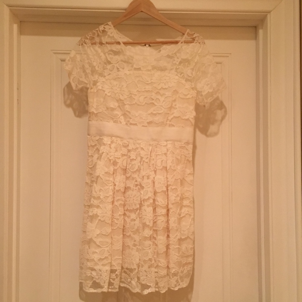 NWOT ModCloth Adrift on a Cloud Dress