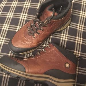 🏕⛰TIMBERLAND HIKING BOOTS, size 6 EUC🏕⛰