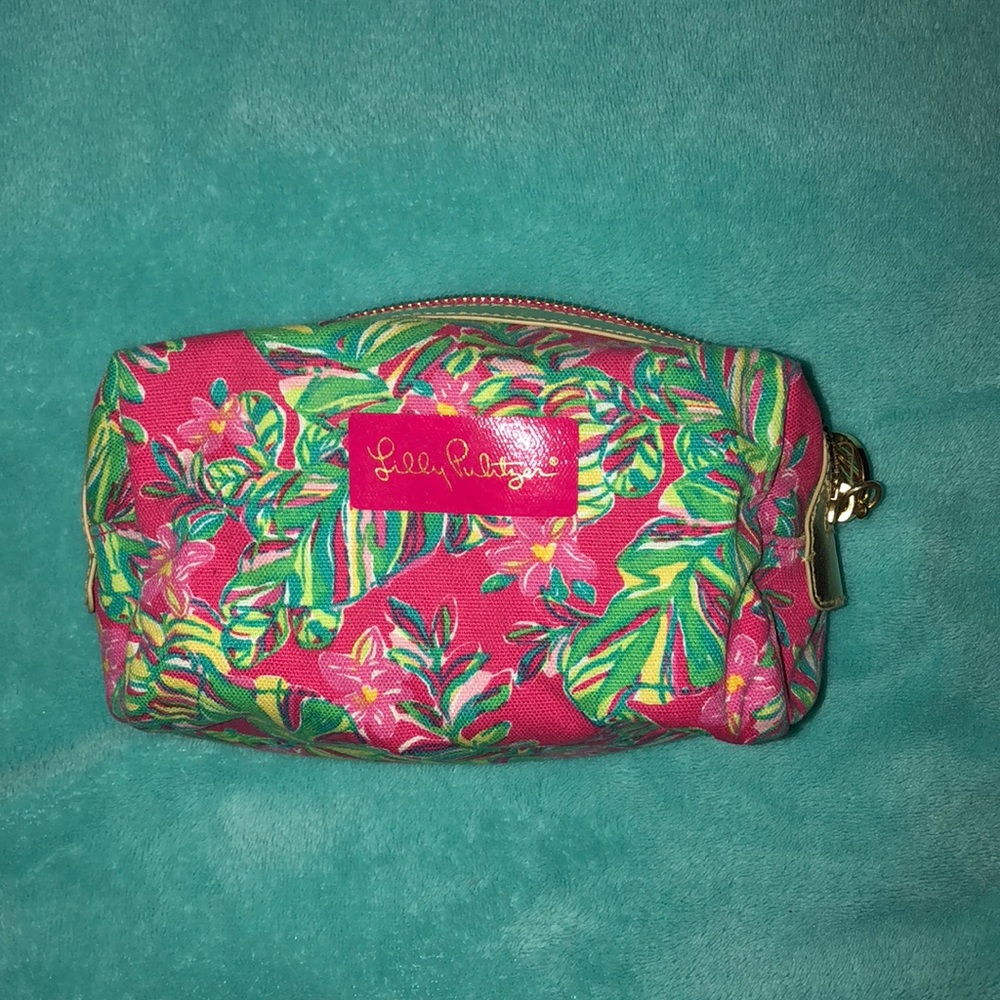 Lilly Pulitzer make up bag