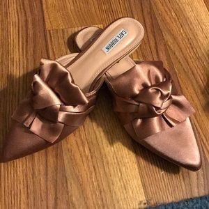 Cape Robbin Mule Slides Dust Rose