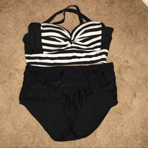 TORRID 2 piece bathing suit