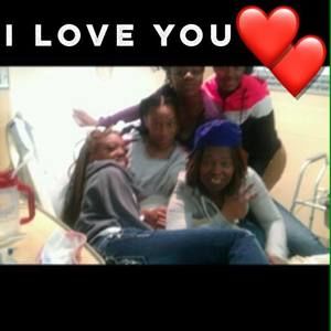 Meet your Posher, Nicole