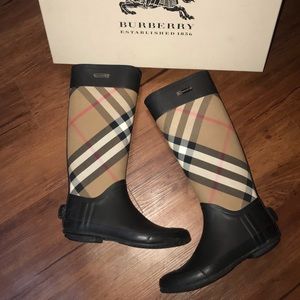 Burberry Rainboots