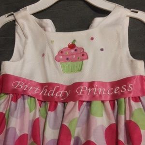 Girls dress